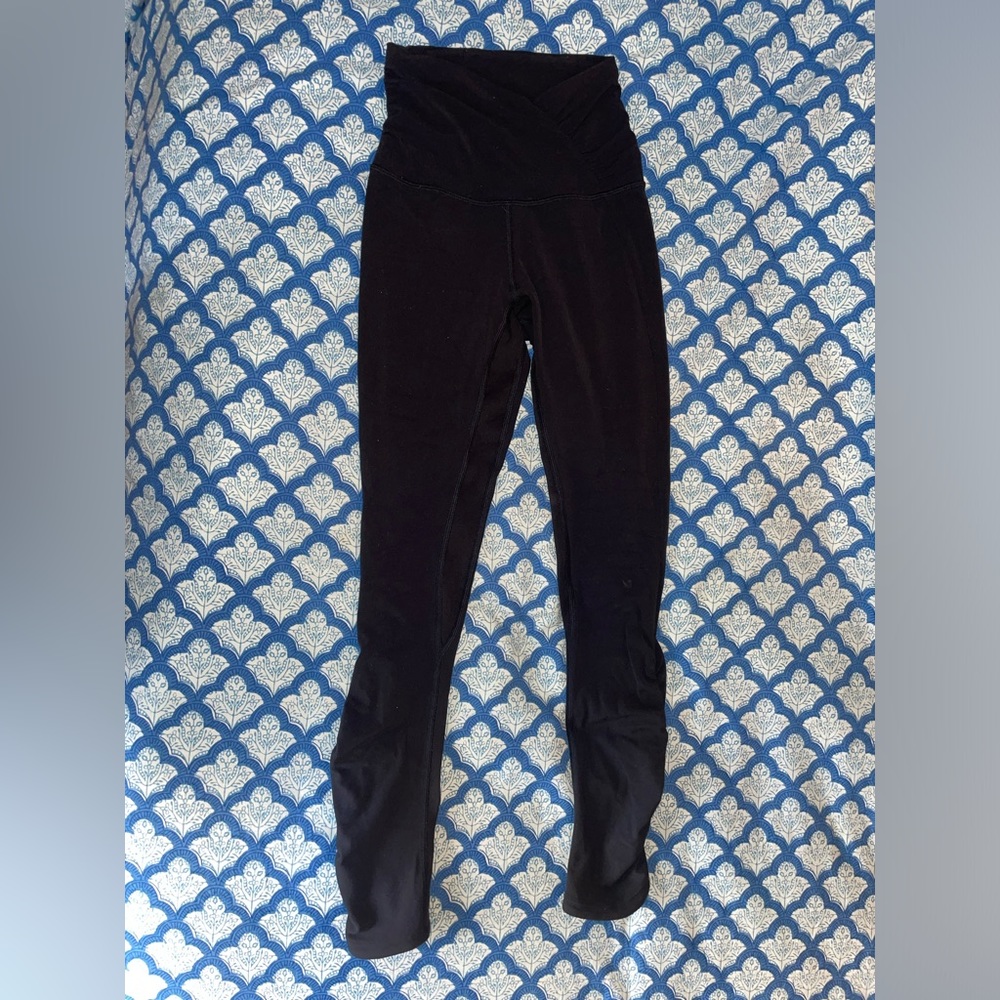 Black crossiver align leggings m- Lululemon